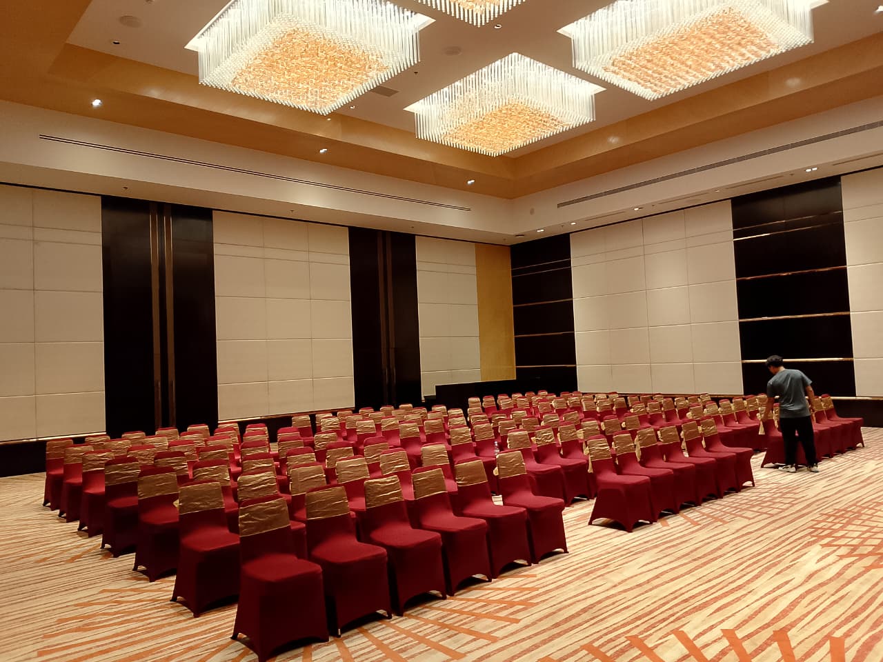 Sewa Kursi Futura Bintaro & BSD Murah | Dekat Jakarta Selatan