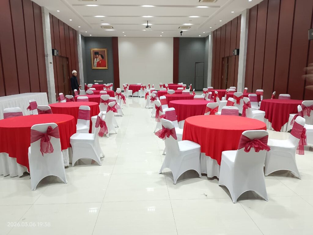 Sewa Meja Bulat Jakarta Timur Cakung, Duren Sawit, dan Sekitarnya Murah